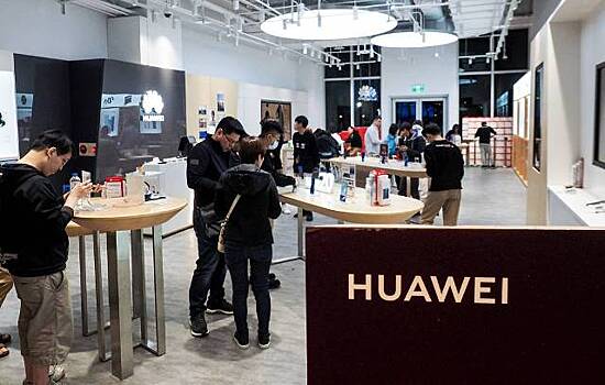 Huawei предрекли потерю лидерства на рынке России