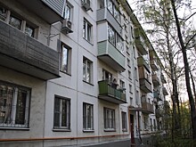 Хрущевки заиграли нежными красками