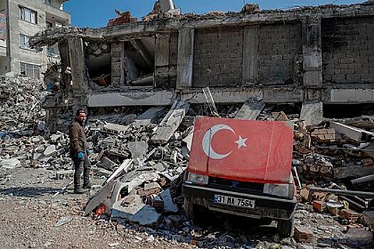 Число погибших при землетрясениях в Турции превысило 31 тысячу