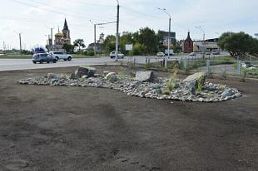 В Барнауле появился еще один благоустроенный участок