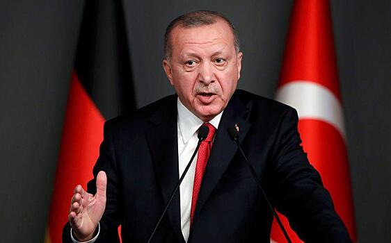 Эрдоган обвинил Шойгу в ведении войны в Ливии
