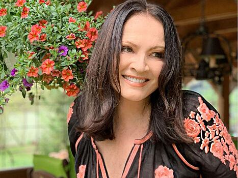 Ротару опубликовала архивное фото супруга — поклонники тронуты