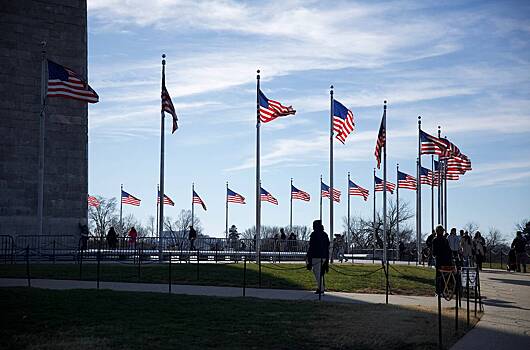 США назвали угасающей империей