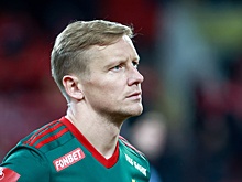 Экс-защитник сборной России Смольников объявил о завершении карьеры