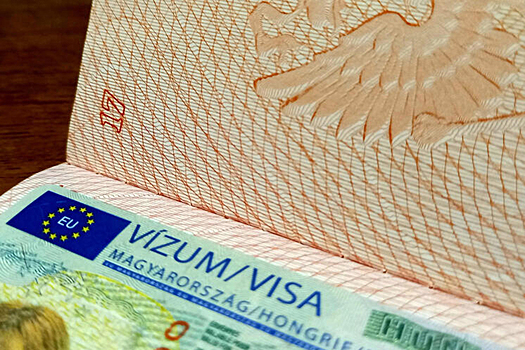 Еврокомиссия урезала для россиян получение шенгенских виз