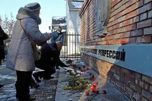 В Коврове благоустроили мемориальный парк