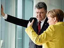 Меркель обсудила с Порошенко реализацию "Минска-2"