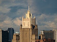 Россия не будет массово высылать северокорейских рабочих, заявили в МИД