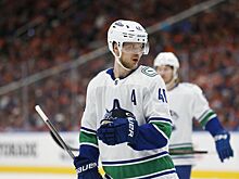 Инсайдер TSN Дрегер высказался о возможном обмене форварда «Ванкувера» Петтерссона
