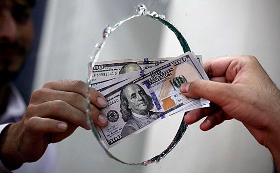 ФРС США беспокоит отсутствием прогресса в борьбе с инфляцией в стране