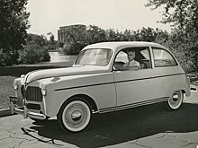 Первый в мире пластиковый автомобиль