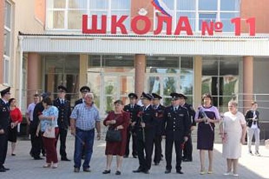 В Оренбурге школе №11 присвоего имя погибшего полицейского Евгения Никулина