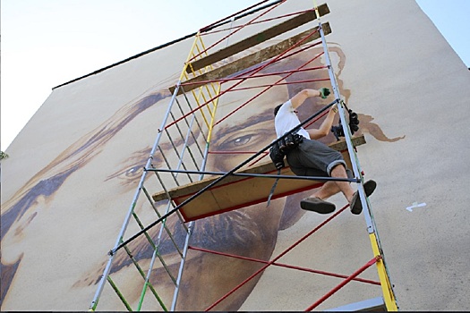 Лица города: граффитист Алексей LexusOne рассказал о новом проекте с героями Нижнего Новгорода