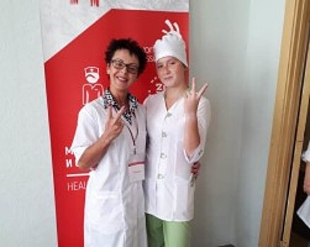 Старшеклассницы школы № 667 стали лидерами в отборе чемпионата «Московские мастера»