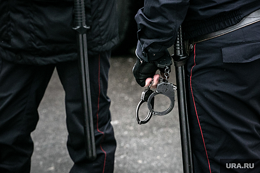 Суд заочно арестовал экс-сотрудника СК Москвы по делу о взятке