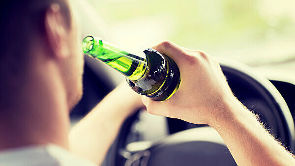 Сервисы каршеринга заявили о невозможности вычислить пьяного водителя