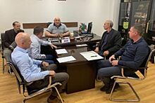 Депутат Госдумы Мурат Хасанов встретился с чиновниками и общественниками