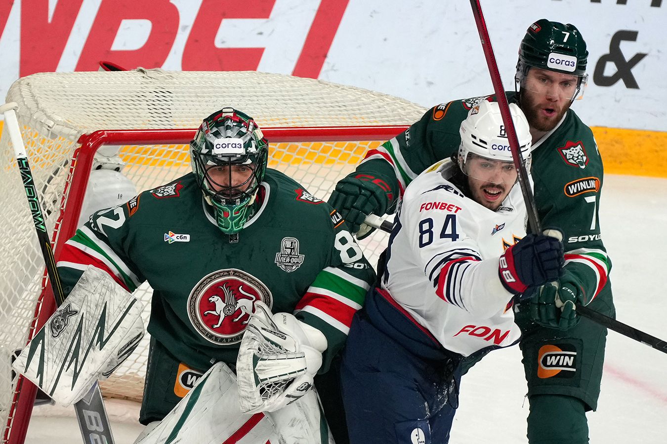 «Ак&nbsp; Барс» дома победил «Металлург» и вышел вперёд в серии Кубка Гагарина