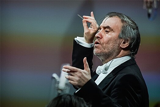 Мариинский театр и Валерий Гергиев открывают предновогоднюю программу в Москве