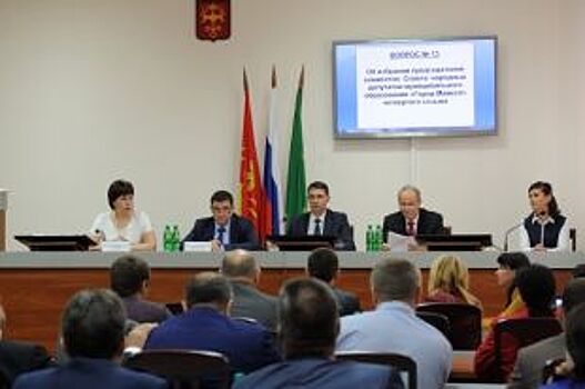Состоялась первая сессия Совета народных депутатов Майкопа нового созыва
