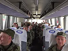В Подмосковье приземлился самолет с вернувшимися из плена российскими военными