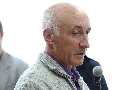 В Омске арестовали двух обвиняемых в вымогательстве у экс-министра Вадима Меренкова и его сына