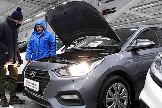 "Известия": российский авторынок ждет падение на 8–10%