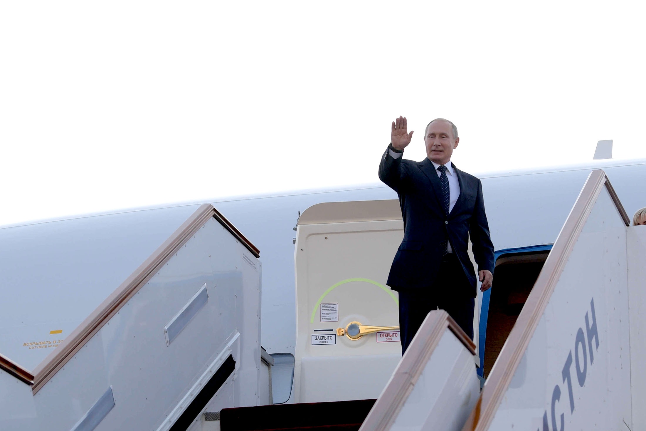 Путин прилетел в Казахстан с государственным визитом