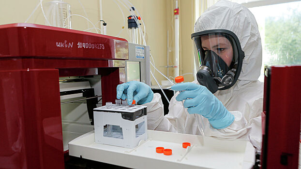 В России начались испытания вакцины от COVID в виде капель