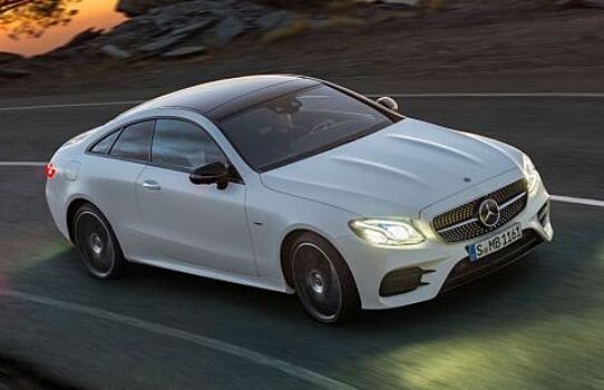 Mercedes-Benz показал в Украине две новые модели