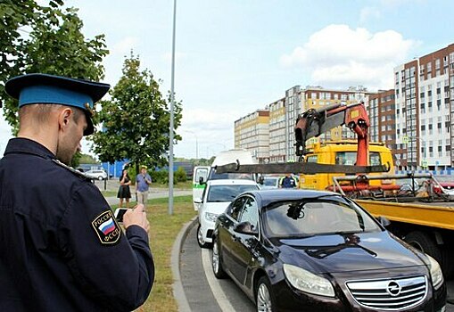 Калининградец одумался и погасил долг по алиментам в 700 тысяч, чтобы его машину не отправили на торги