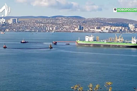 В Новороссийске из-за гидроудара произошел разлив нефти