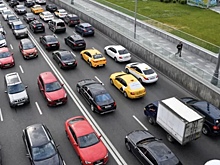 ФНС начнет автоматически списывать транспортный налог