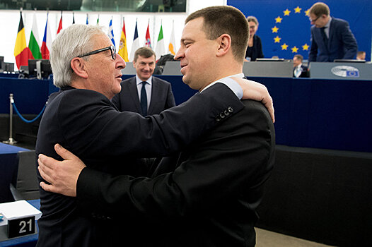 Ратас рассказал в Европарламенте о "цифровом следе" Эстонии