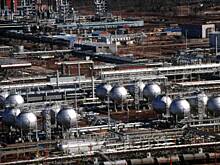 По факту разлива нефти на месторождении «Сургутнефтегаза» проведут проверку