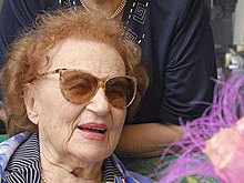 Под позывным "Эльза". К юбилею разведчицы Елизаветы Мукасей