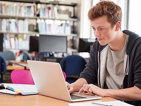 Депутат Толмачев: мошеннические HR-менеджеры передают данные студентов спамерам