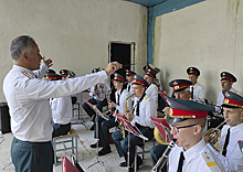 Оркестр Военной академии РХБЗ провел творческую встречу с курсантами первого курса