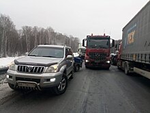 Массовая авария с участием шести автомобилей произошла под Челябинском