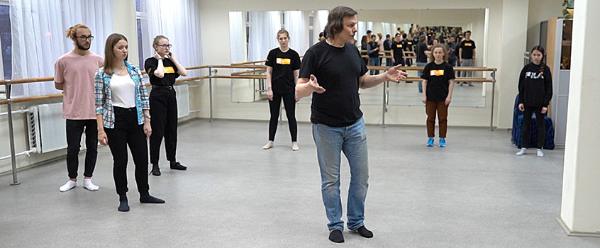 Актер Владимир Маслаков провел мастер-класс для участников фестиваля «Театральное Приволжье» в Удмуртии