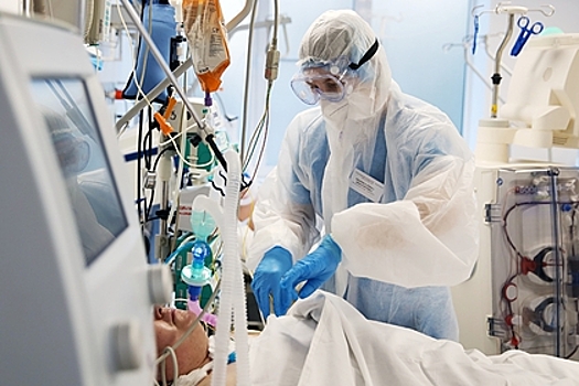 Коллективный иммунитет к COVID-19 в России, вероятно, сформирован – инфекционист