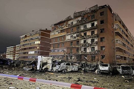 «Выбиты балконные двери, упали на пол шкафы»: жители аула Новая Адыгея рассказали об атаке вражеского беспилотника