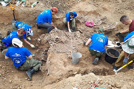 В Сальске захоронили останки 109 мирных жителей, павших от рук фашистов