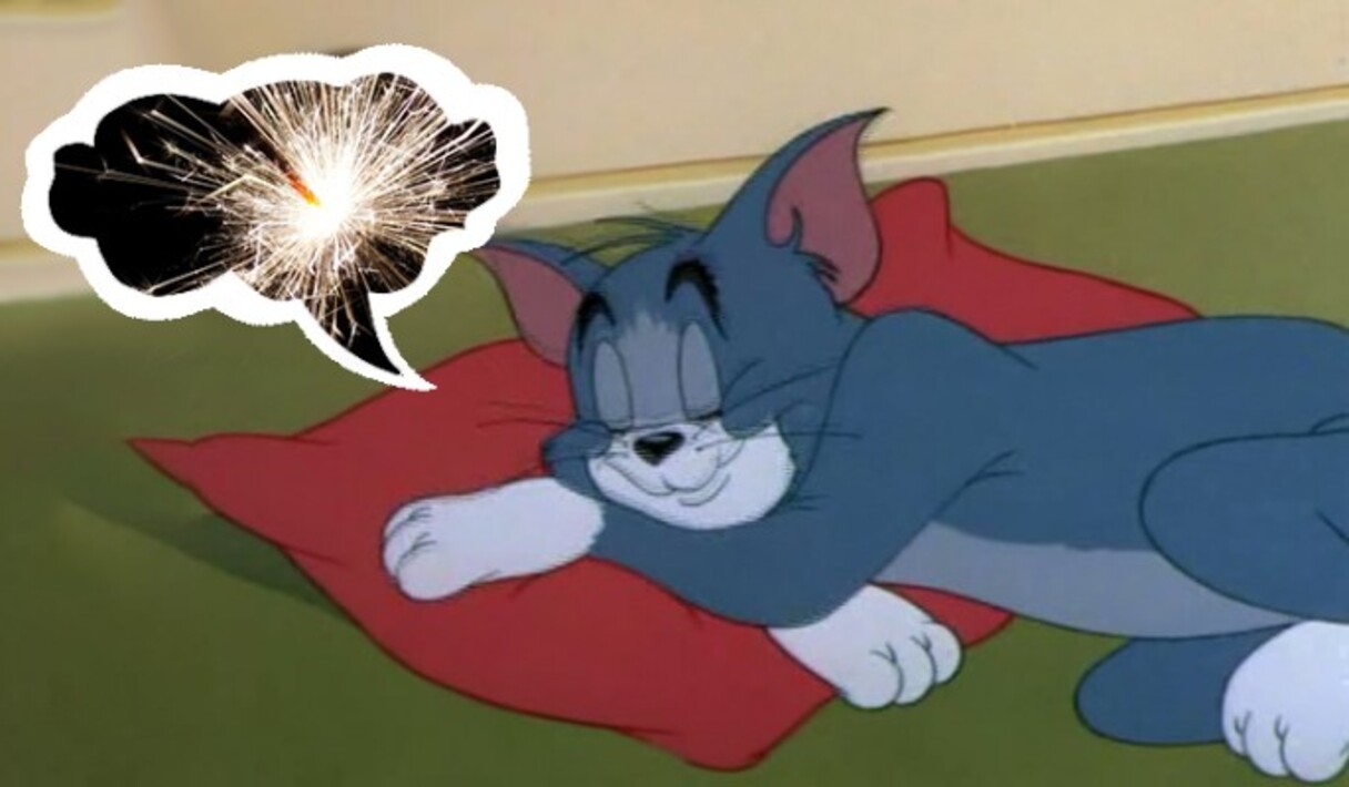 Том и джерри сон. Кот том с кофе. Говорящий том 2 2010. Спящие том и его друзья. Том и джерри.
