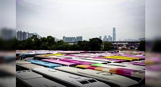 В Гонконге сотни туристических автобусов простаивают из-за режима изоляции