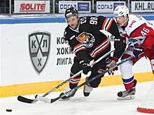 Состав "Лады" пополнили нападающие Железнов и Сыромятников