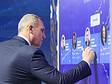 Руслан Кухарук рассказал  на выставке "Россия" о перспективных проектах Югры
