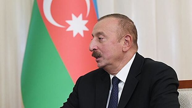 Президент Азербайджана уволил двух вице-премьеров
