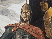 Какие слова из Корана были написаны на шлеме Александра Невского