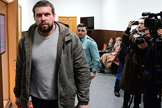 Мосгорсуд отказался закрывать процесс над полицейскими по делу Голунова